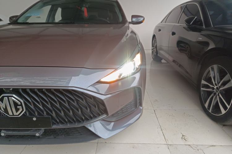 Used MG 5 2021 Revised Version 180 DVVT CVT Youth Luxury Edition