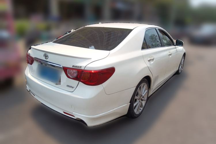 Used Toyota Reiz 2010 2.5V Fashion Elite Edition Rear Right 45 Deg
