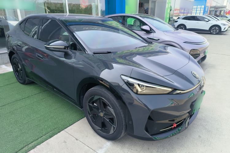 Used Volkswagen ID.UNYX 2024 Pro Long-Range Version