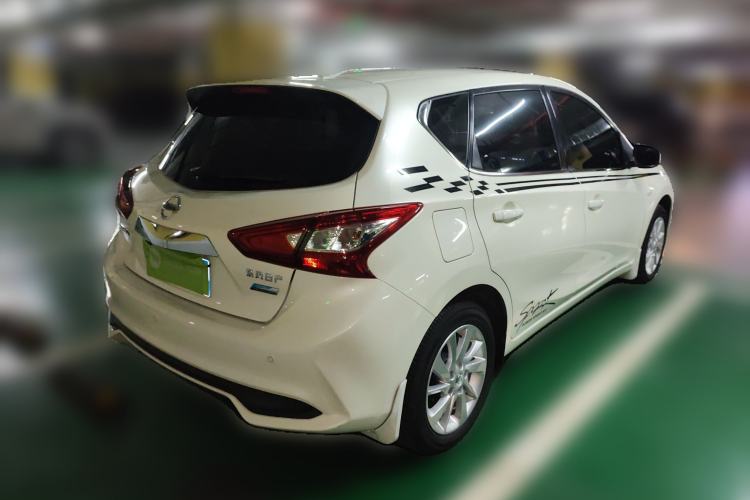 Used Nissan Tiida 2016 1.6L CVT Cool Dynamic Edition