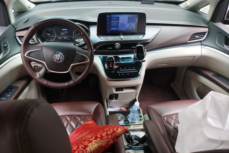 Used Buick GL8 2021 Land Cruiser Executive Class 652T Comfort Model