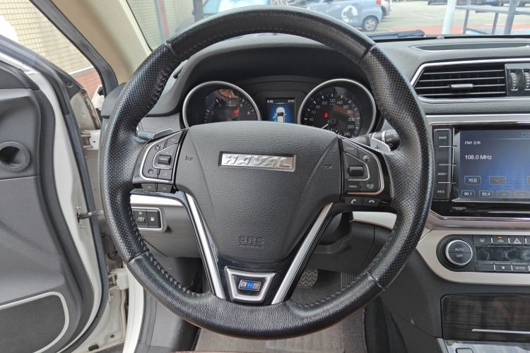 Used Haval H6 Coupe 2016 Blue Label 1.5T Automatic Two-Wheel Drive Urban Model
