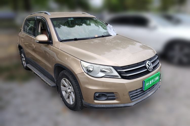 Used Volkswagen Tiguan 2012 1.4TSI Manual Two-Wheel-Drive Urban Edition Front Right 45 Deg