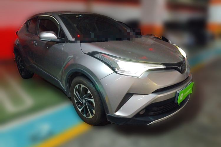 Used Toyota IZOA 2020 2.0L Yichi Version