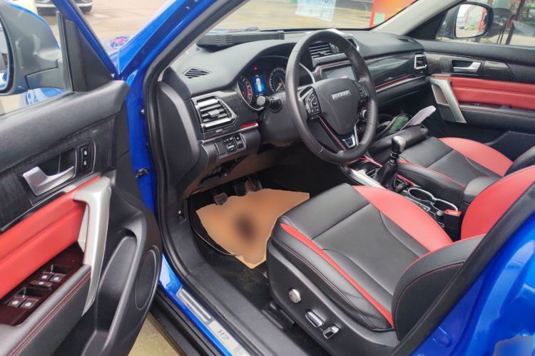 Used Haval H2 2017 Blue Label 1.5T Manual Two-Wheel Drive Luxury Model