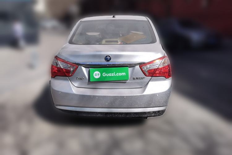 Used Venucia D50 2012 1.6L Manual Comfort Edition