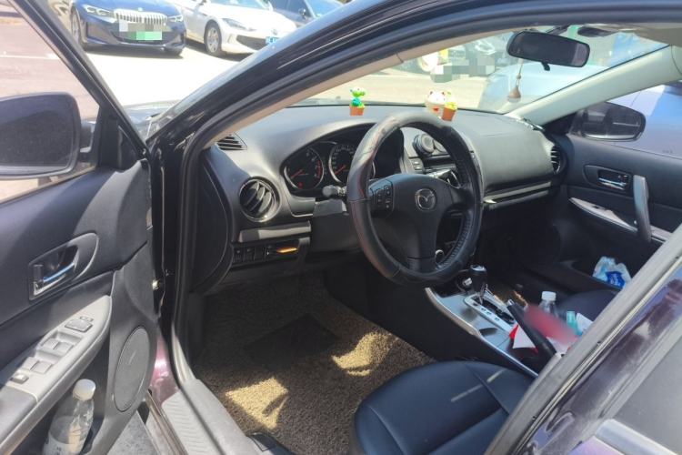 Used Mazda 6 2015 2.0L Automatic Classic Version
