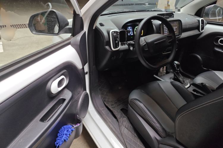 Used Roewe Clever 2022 311km QiQi BoBo Edition Driver Seat