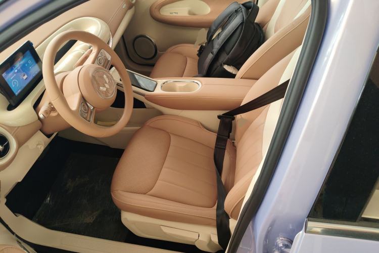 Used Wuling Bingo 2025 333 km Enjoyment Version Left Front Seat