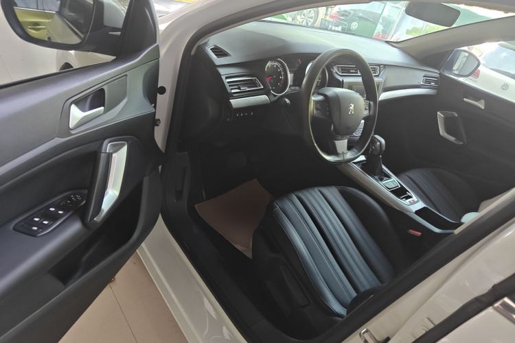 Used Peugeot 408 2019 360THP Automatic Luxury Edition China VI Standard Driver Seat