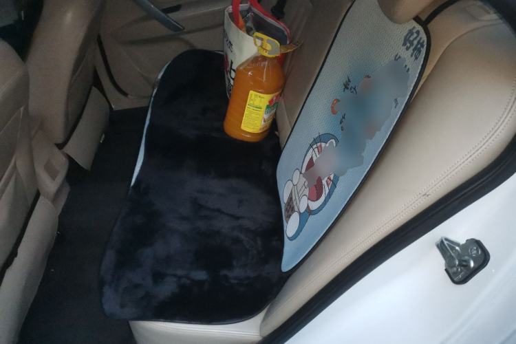 Used Geely Auto Emgrand 2017 Sedan Million Edition 1.5L Manual Luxury Model
