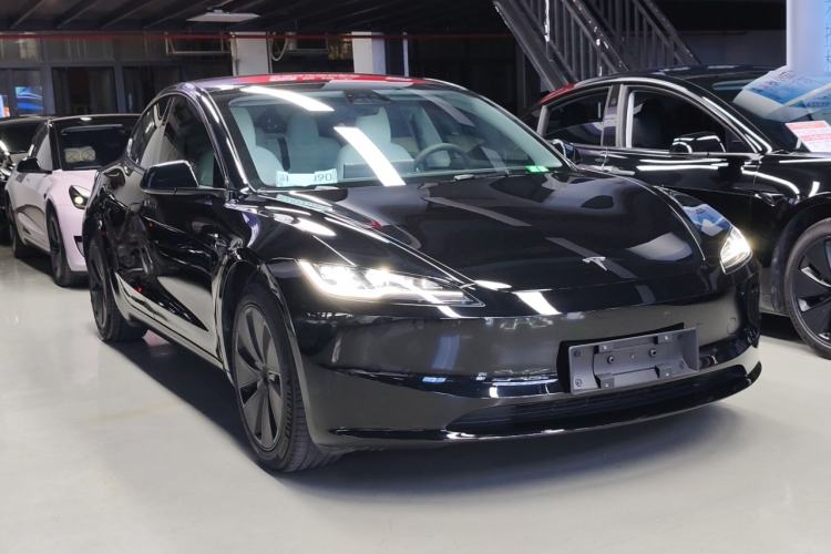 Used Tesla Model 3 2023 Rear-Wheel-Drive Version