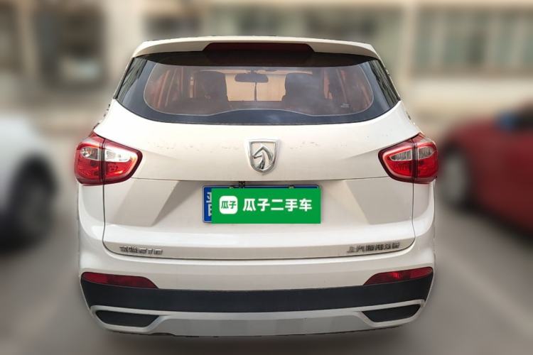 Used Baojun 510 2017 1.5L manual Comfort trim