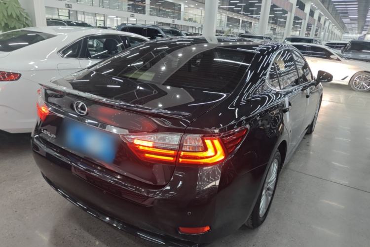 Used Lexus ES 2015 200 Elite Edition
