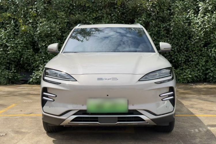 Used BYD Song PLUS New Energy 2023 Champion Edition EV 605KM Flagship PLUS
