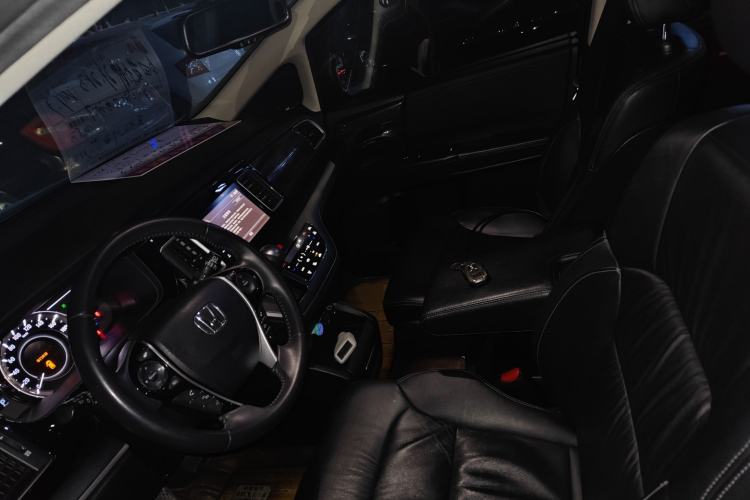 Used Honda Elysion 2016 2.4L Luxury Edition