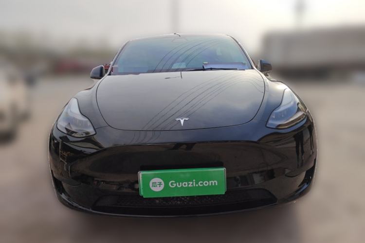 Used Tesla Model Y 2022 Rear-Wheel-Drive Version Front