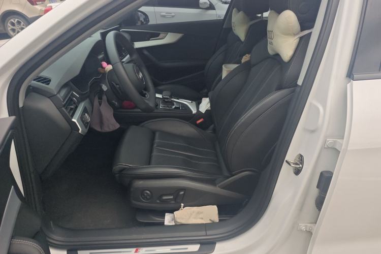 Used Audi A4L 2023 40 TFSI Luxury Dynamic Model Left Front Seat