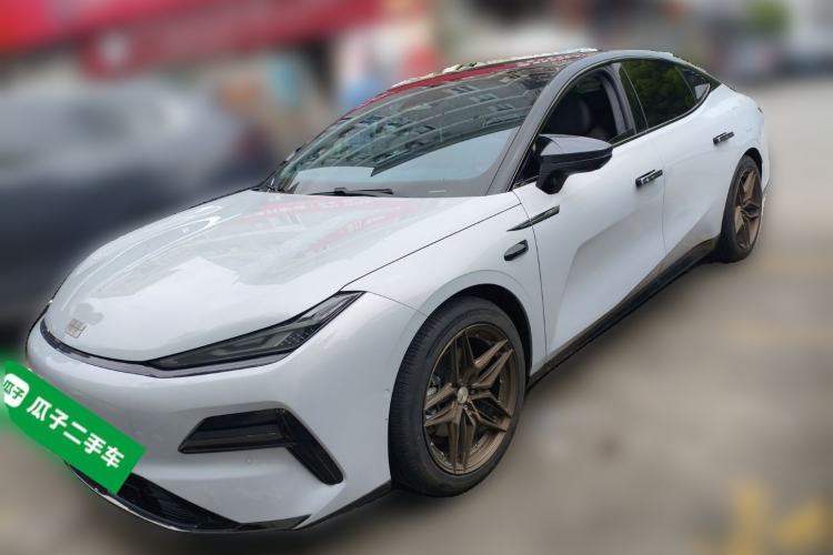 Used Geely Galaxy 8 2025 130km EM-i Flagship Edition