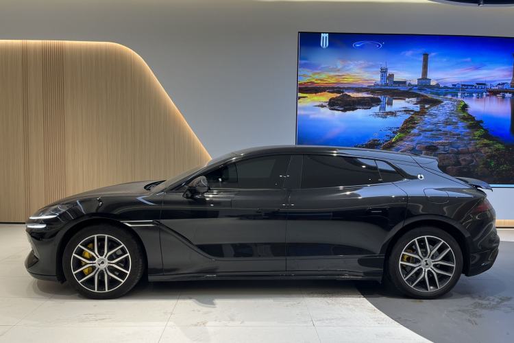 Used Denza Z9GT 2024 1100 Four-Wheel Drive Max Edition
