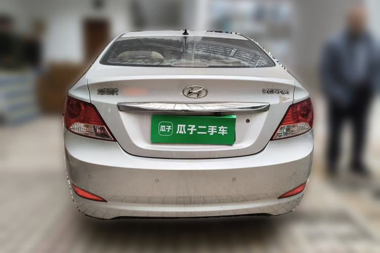 Used Hyundai Verna (older generation) 2010 Sedan 1.4L Manual Comfort GS
