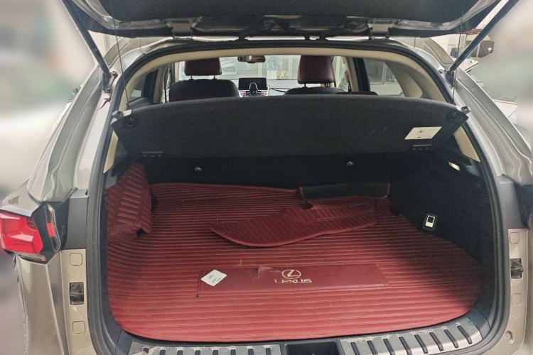 Used Lexus NX 2020 200 Front-Wheel Drive Freeline Edition China VI Standard Trunk