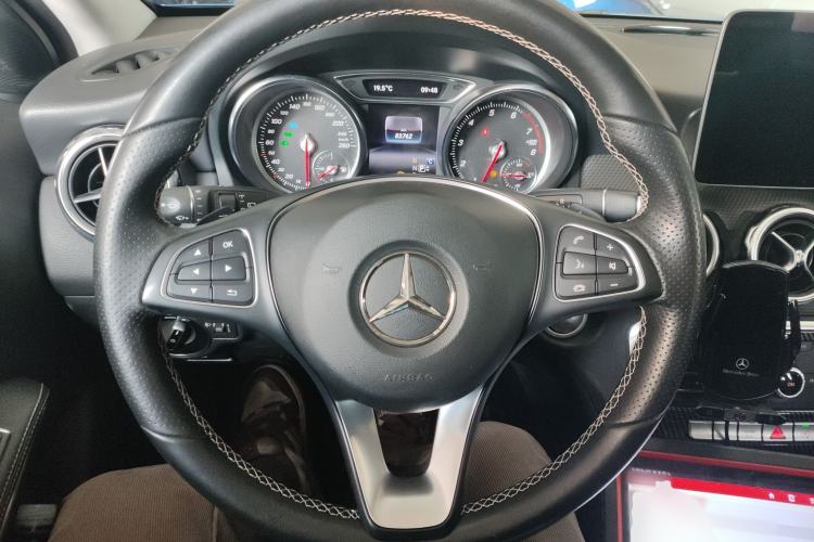 Used Mercedes-Benz GLA 2018 GLA 200 Sport Edition
