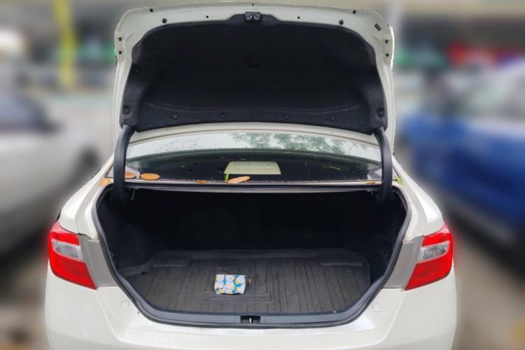 Used Toyota Camry 2012 Luxurious Edition 2.5HG Zunrui Trunk