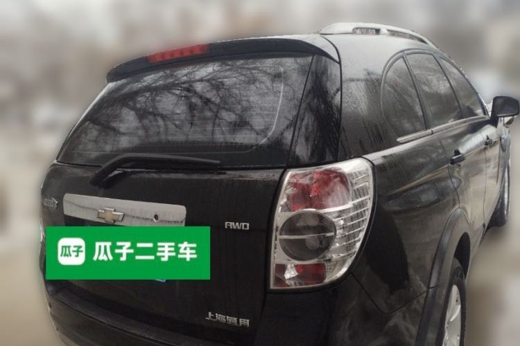 Used Chevrolet Captiva 2012 2.4L 4x4 Luxury Edition 5 Seats Rear