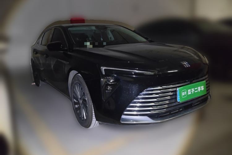 Used Buick LaCrosse 2025 28T Platinum Edition
