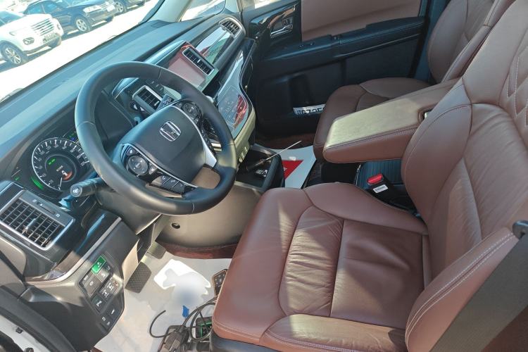 Used Honda Elysion 2019 2.0L Hybrid Supreme Edition
