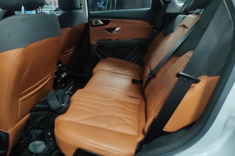 Used JETOUR Shanhai Shanhai L7 2024 1.5T 120km ULTRA 7-Seater
