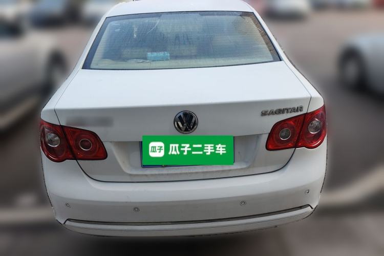 Used Volkswagen Sagitar 2011 1.6L Automatic Comfort Edition Rear