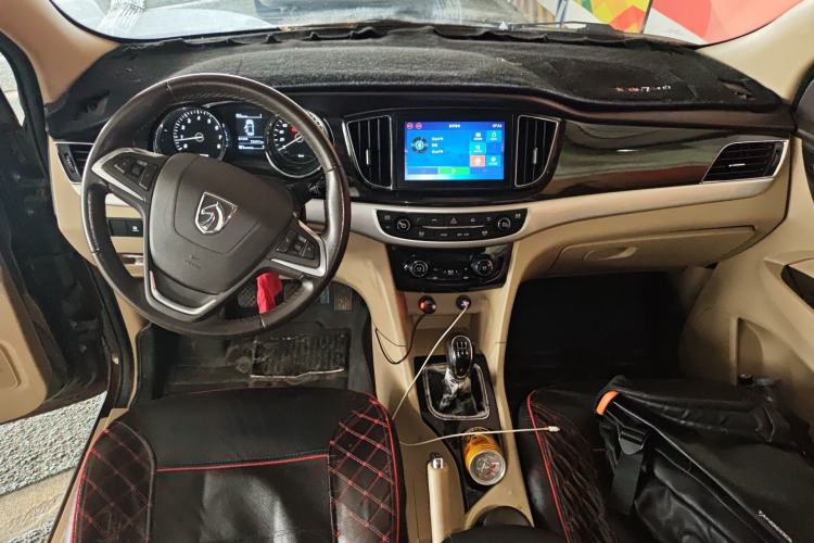 Used Baojun 730 2016 1.5L Manual Luxury Edition 7 Seats