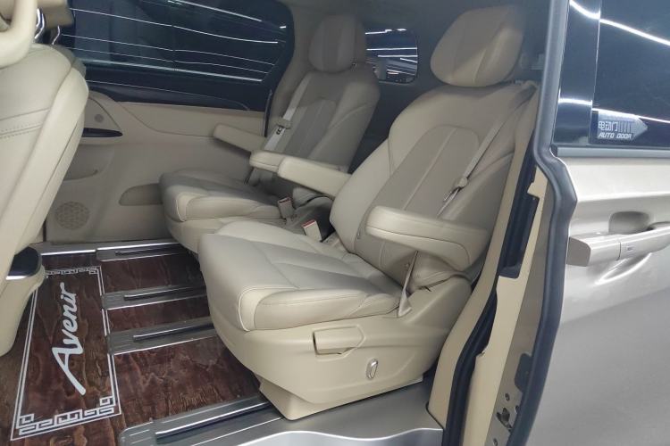 Used Buick GL8 2023 ES Lu Zun Deluxe Model