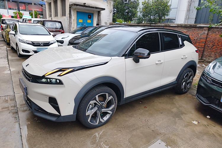 Used Lynk & Co 06 2025 Renew 1.5T Halo Left Side