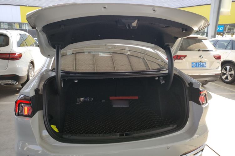 Used Ford Mondeo 2023 EcoBoost 180 Luxury Model
