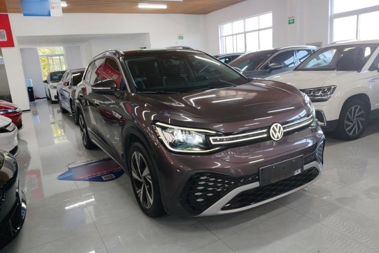 Used Volkswagen ID.6 CROZZ 2021 Long-Range PRO Edition Front Right 45 Deg