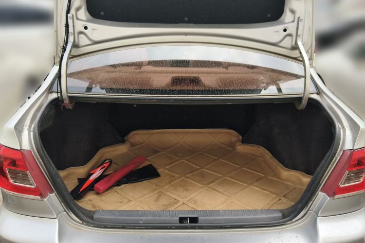 Used Toyota Corolla EX 2010 1.6L Automatic Classic Edition Trunk