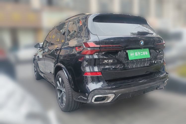 Used BMW X5 2023 xDrive 30Li Luxury M Sport Night Edition Package
