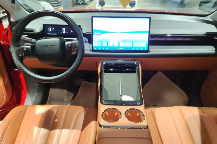 Used AION V 2024 Aion Tyrannosaurus 650 Smart Luxury Edition