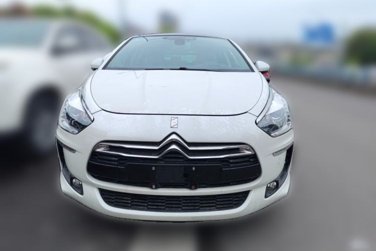 Used DS 5 2014 1.6T Luxury Edition THP160