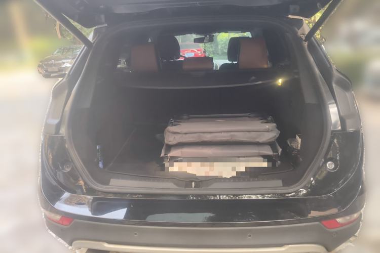 Used Lincoln MKC 2016 2.0T Two-Wheel Drive Luxury Edition Trunk