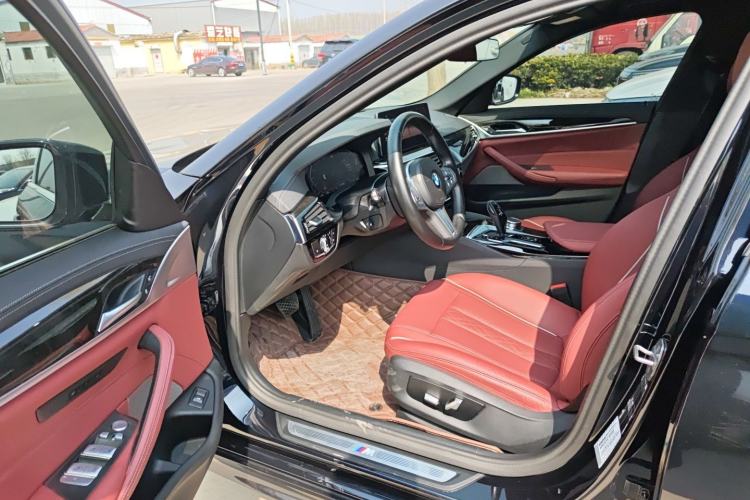 Used BMW 5 Series 2022 Second Facelift 525Li M Sport Package
