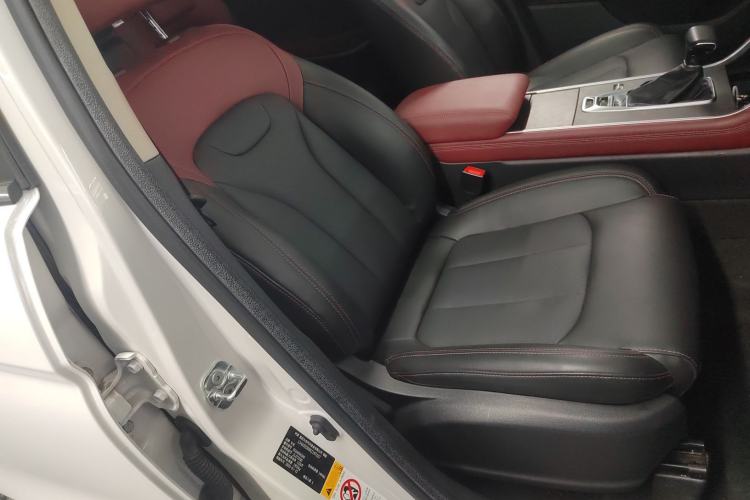 Used CHANGAN CS75 2022 Blue Whale Edition 1.5T DCT Luxury Model