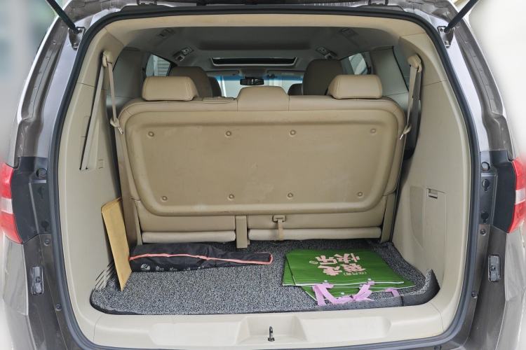 Used Buick GL8 2017 25S Luxury Version China V Standard Trunk