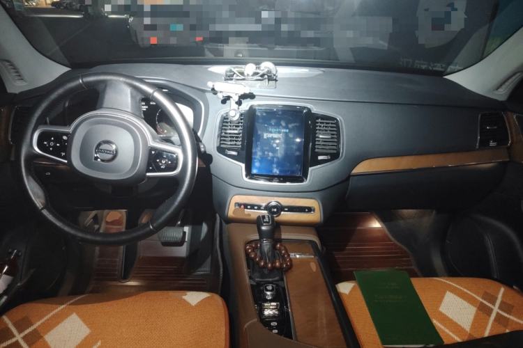 Used Volvo XC90 2019 T6 Zhiyi Edition 7-Seater China VI Standard
