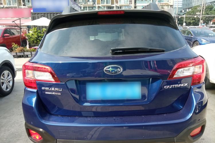 Used Subaru Outback 2017 2.5i Luxury Navigation Edition with EyeSight
