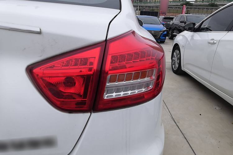 Used Haima M6 2017 1.5T CVT Luxury Model
