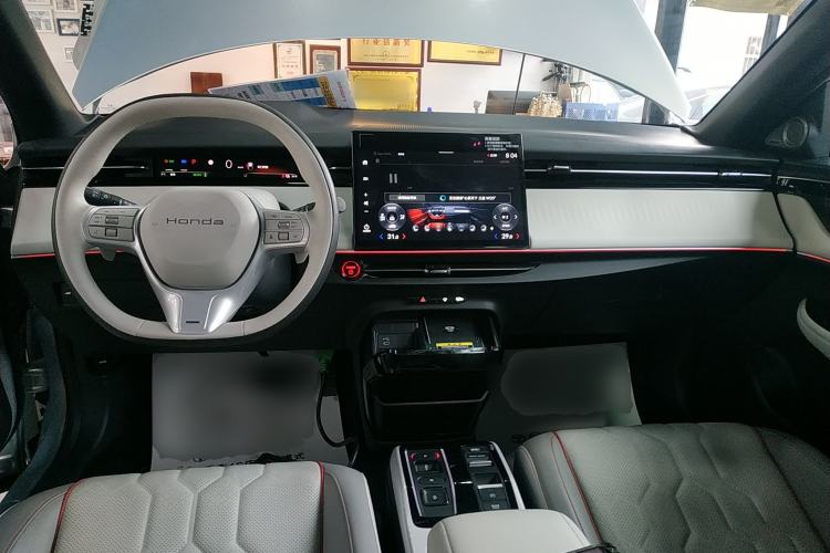 Used Honda e:NS2 2024 Light-Chasing Version Center Console